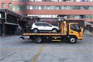 宜兴汽车紧急补胎换胎救援